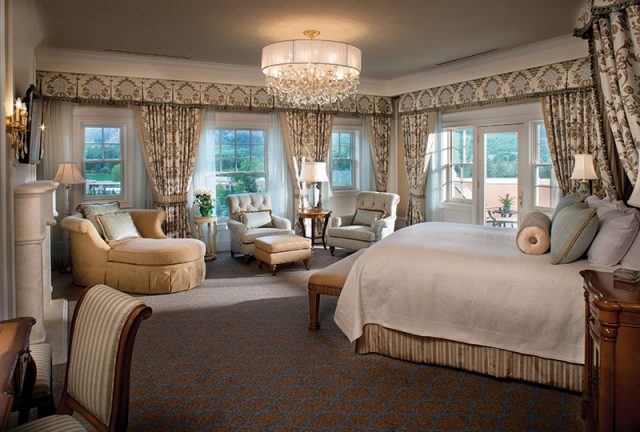 The Broadmoor - West Terrace Suites Bedroom